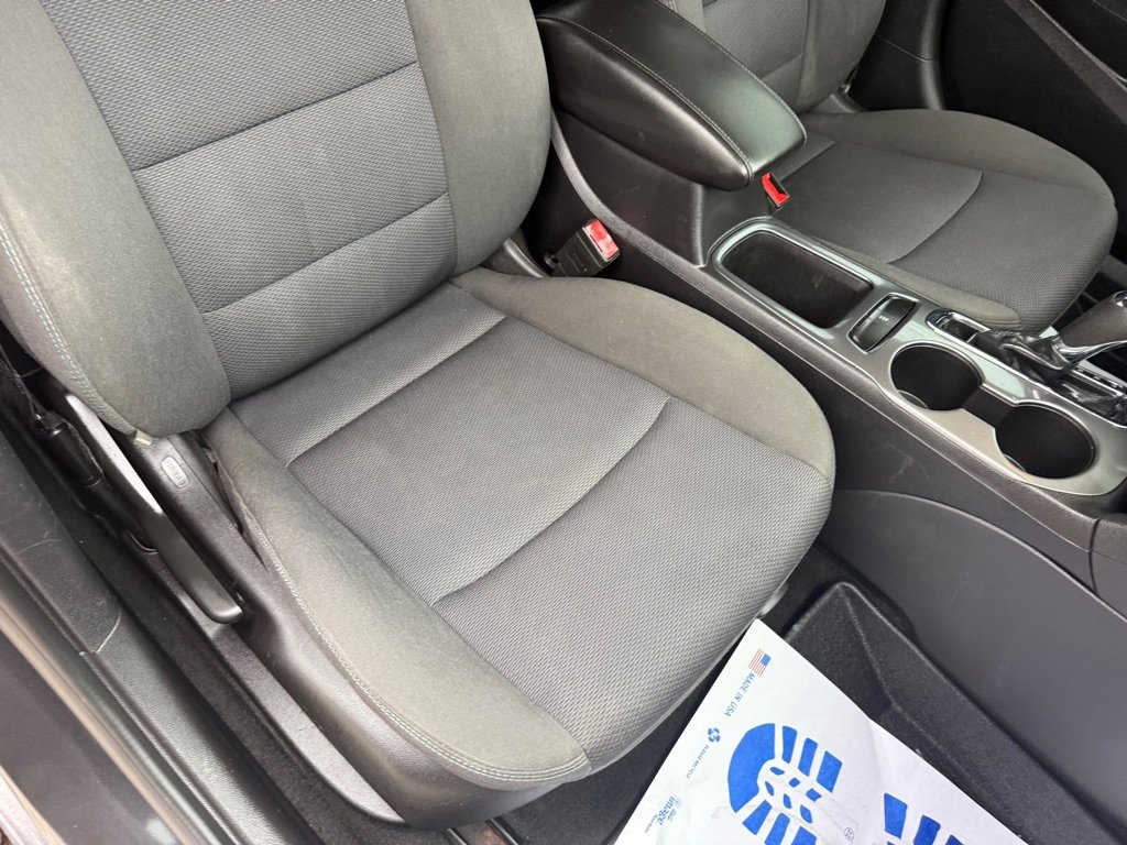 Used 2016 Chevrolet Cruze LT w/ Sun And Sound Package image 51