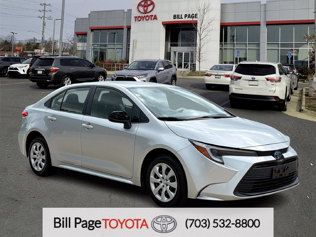 Used 2025 Toyota Corolla LE