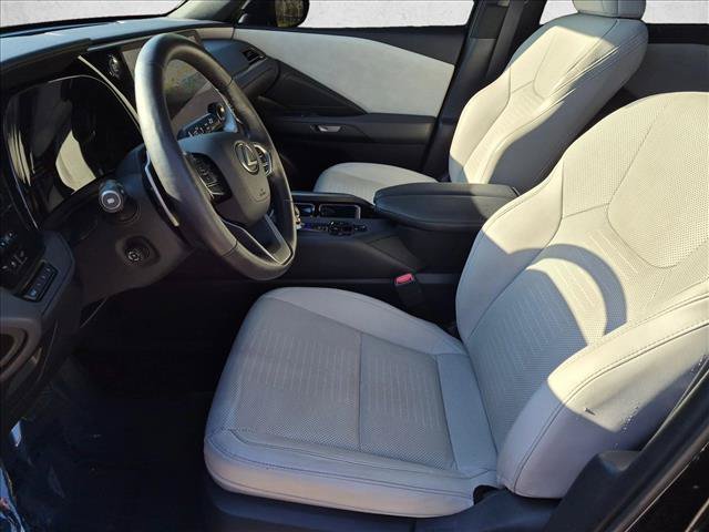 Used 2024 Lexus TX 350 FWD w/ Captains Chair Package image 16