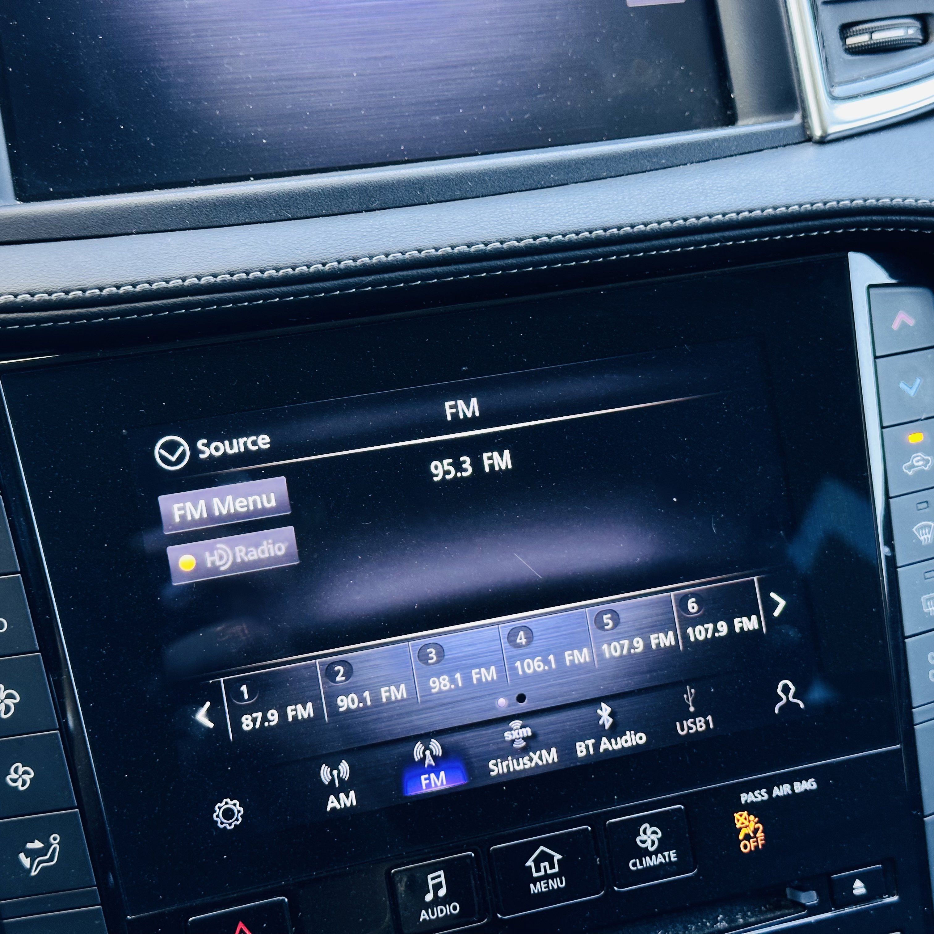 Used 2021 INFINITI QX50 Pure image 16