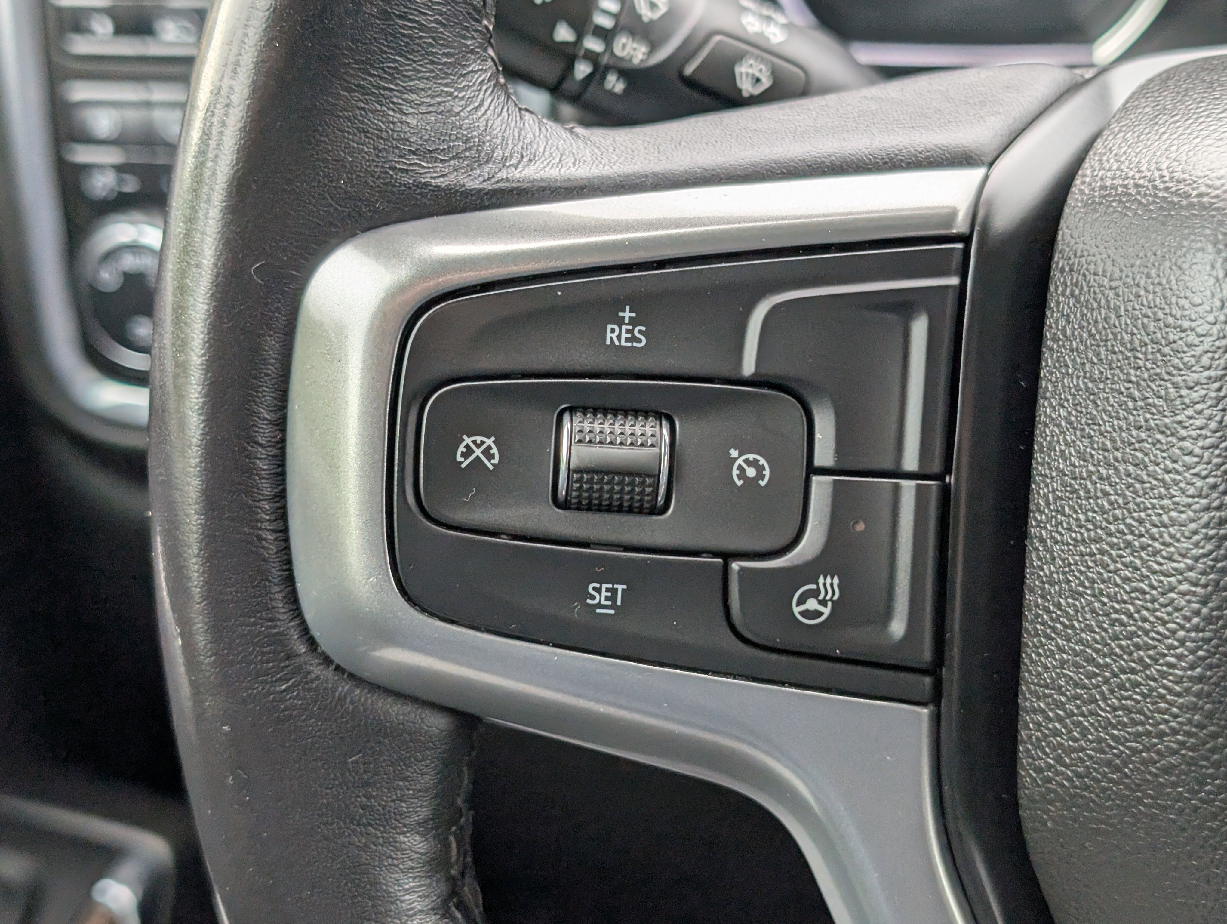 Used 2022 Chevrolet Silverado 1500 RST AWD/4WD image 20