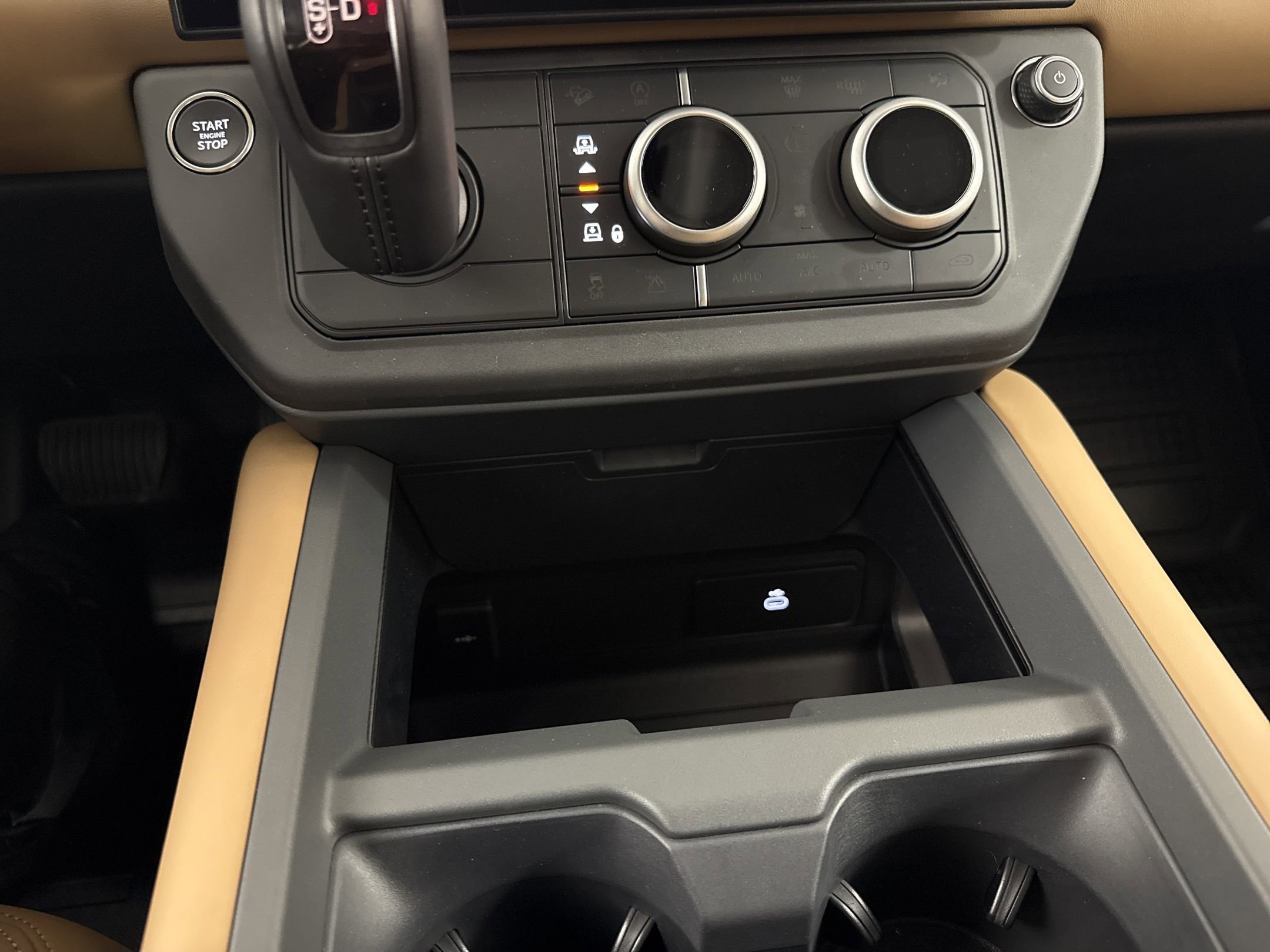 New 2026 Land Rover Defender 130 S AWD/4WD image 23