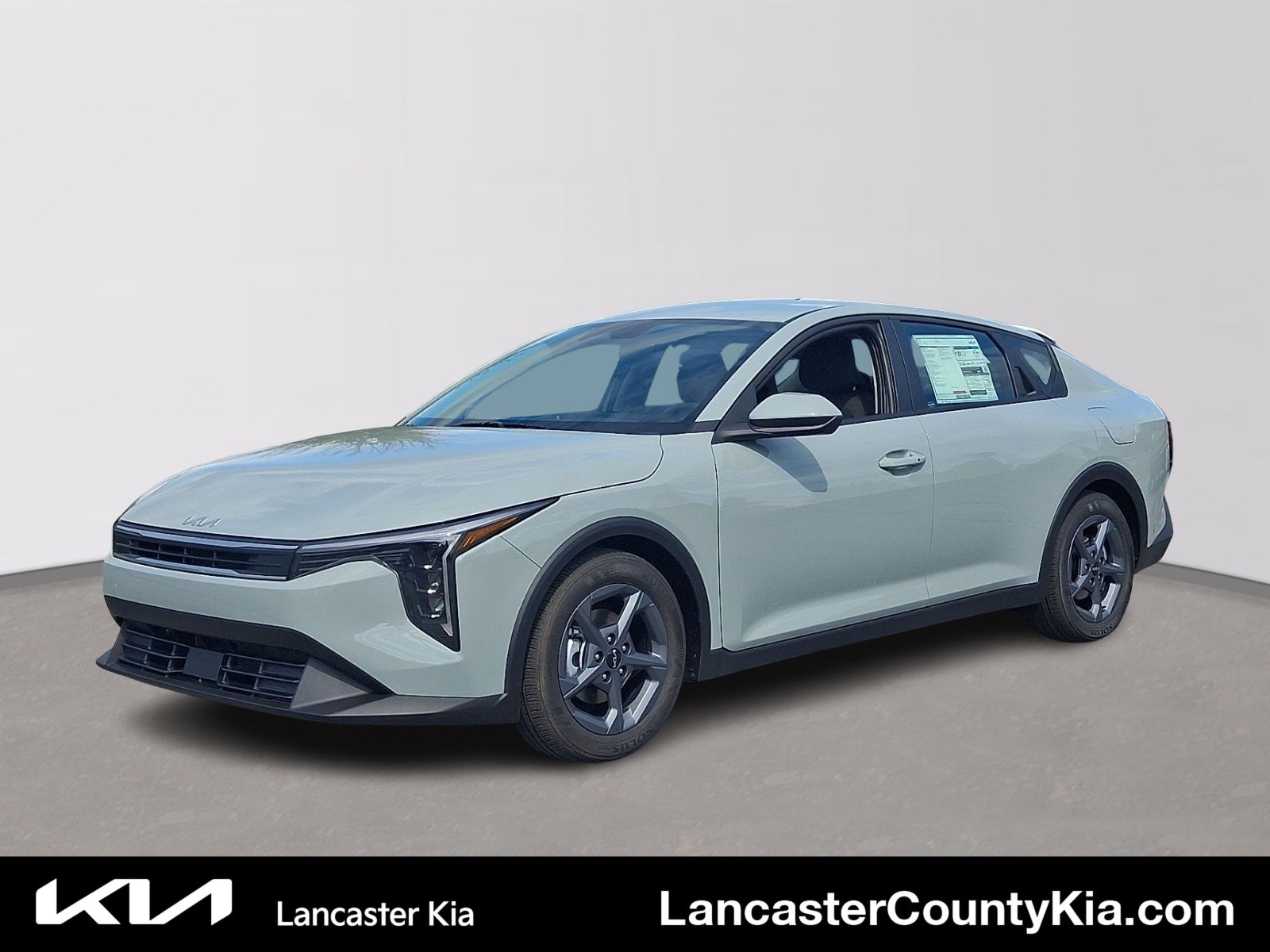 New 2026 Kia K4 FWD image 1