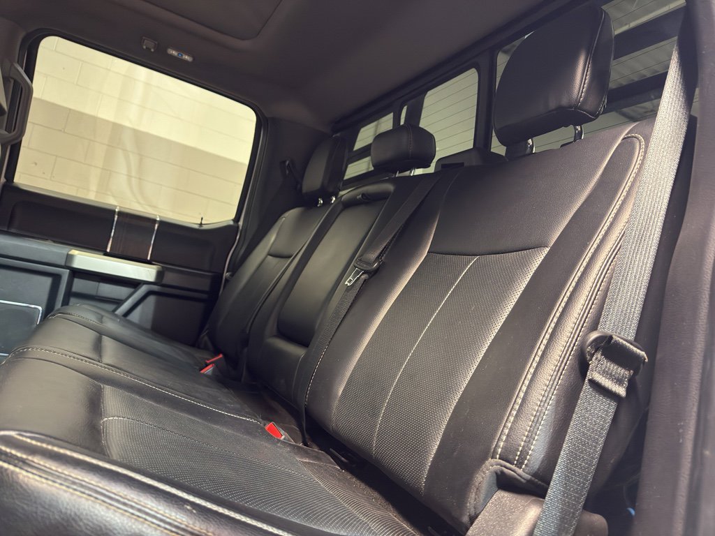 Used 2021 Ford F350 Lariat image 31