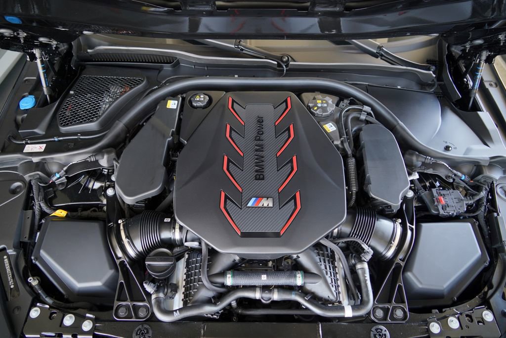 New 2026 BMW M5 Touring AWD/4WD image 23