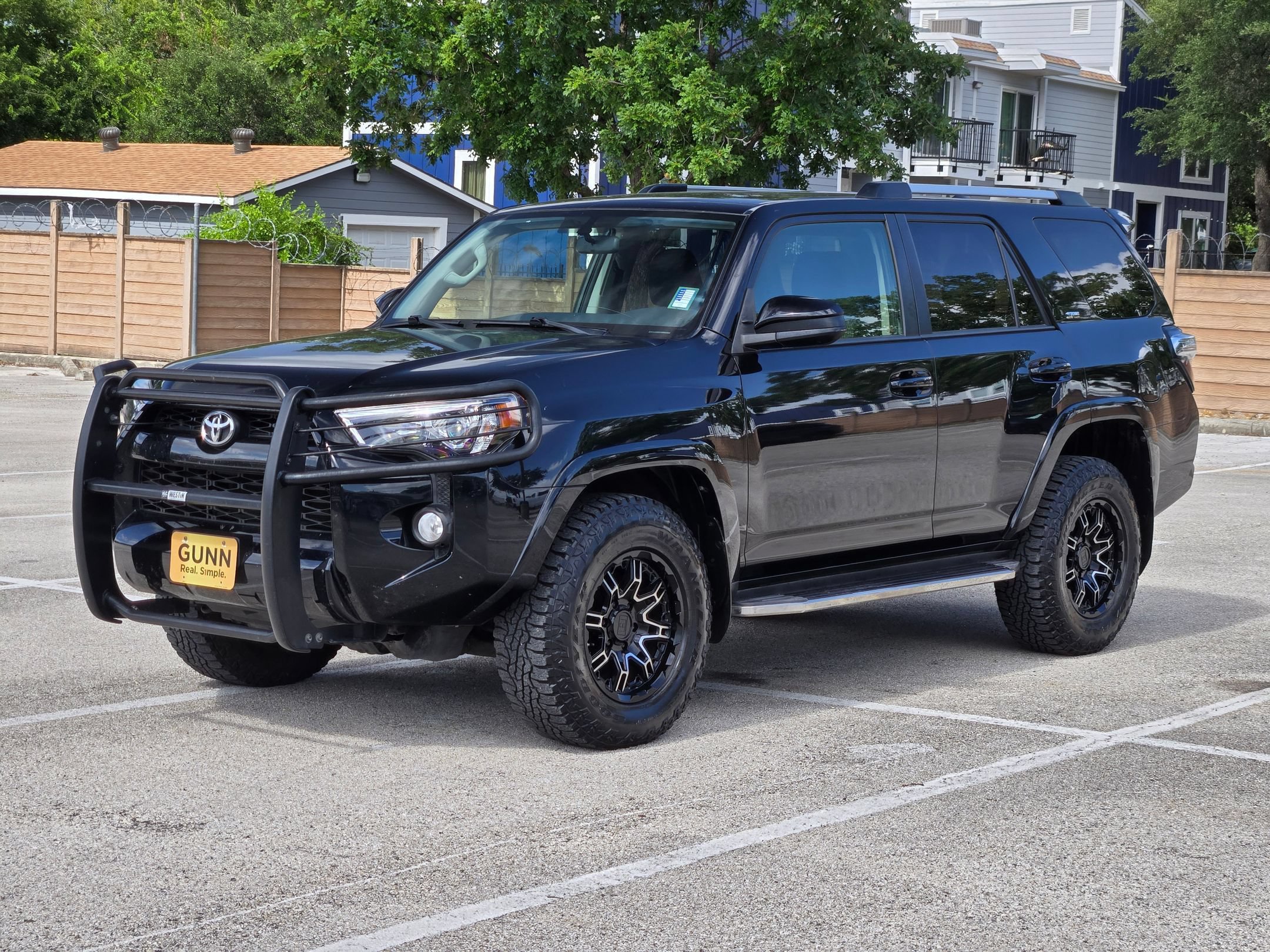 Used 2019 Toyota 4Runner SR5 AWD/4WD image 8