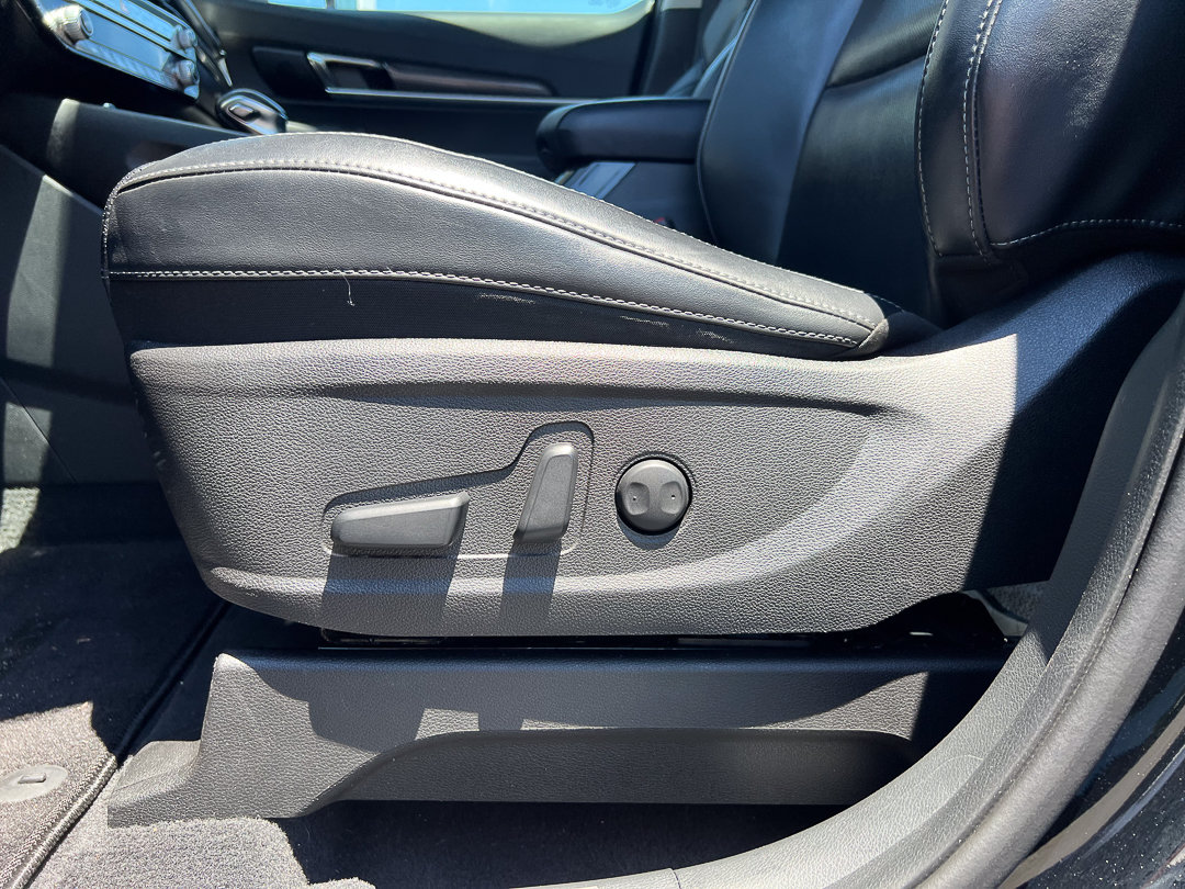Used 2024 Kia Telluride S w/ S Sunroof Package FWD image 16