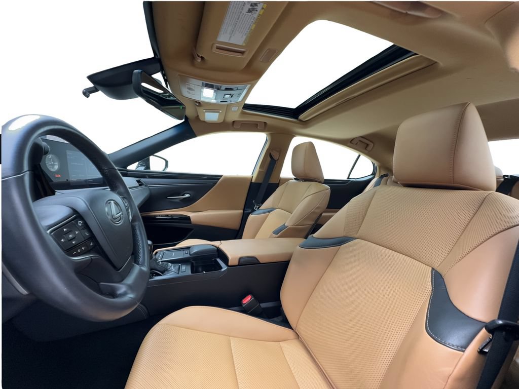 Used 2022 Lexus ES 250 w/ Accessory Package AWD/4WD image 19