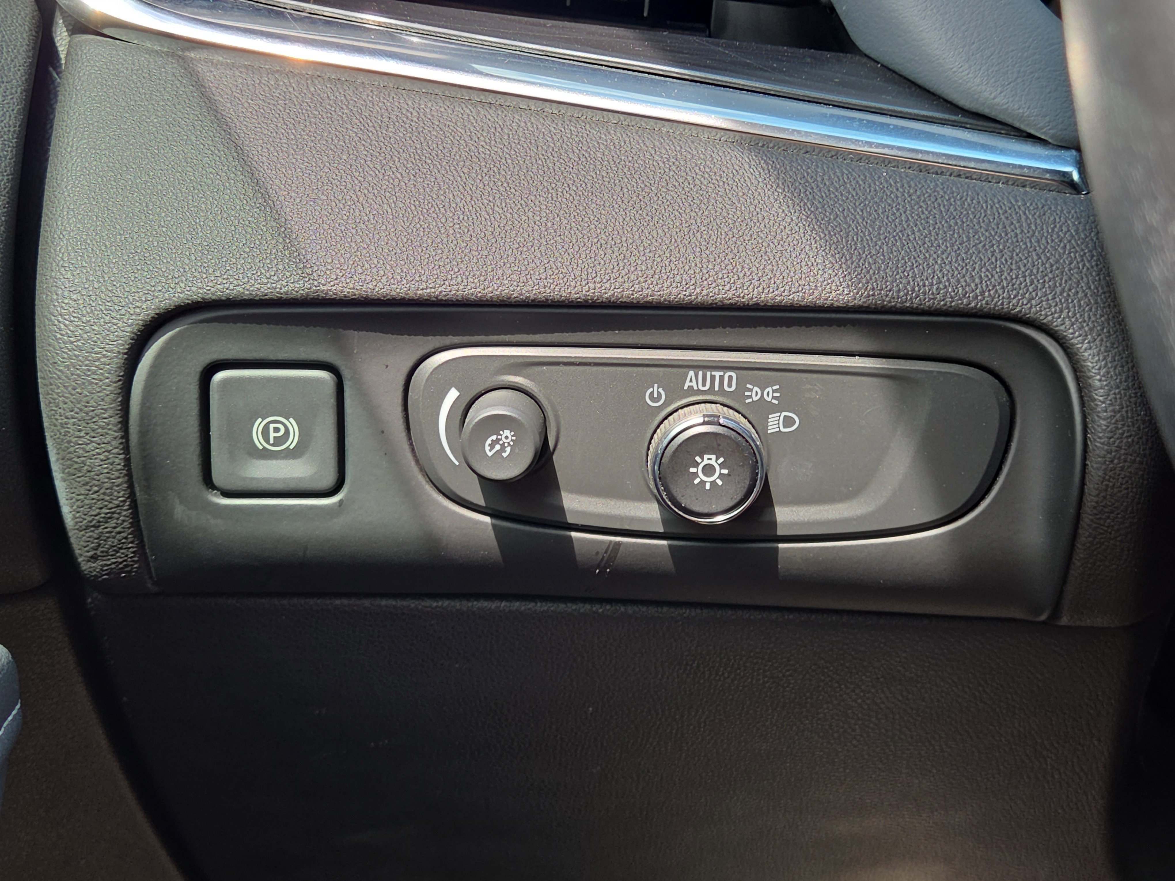 Used 2021 Buick Enclave Preferred image 27