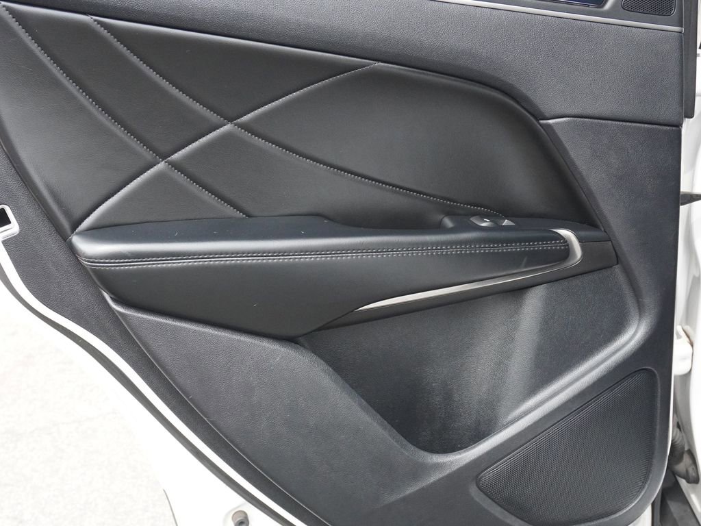 Used 2017 Lincoln MKC Reserve w/ Lincoln MKC Climate Package image 21