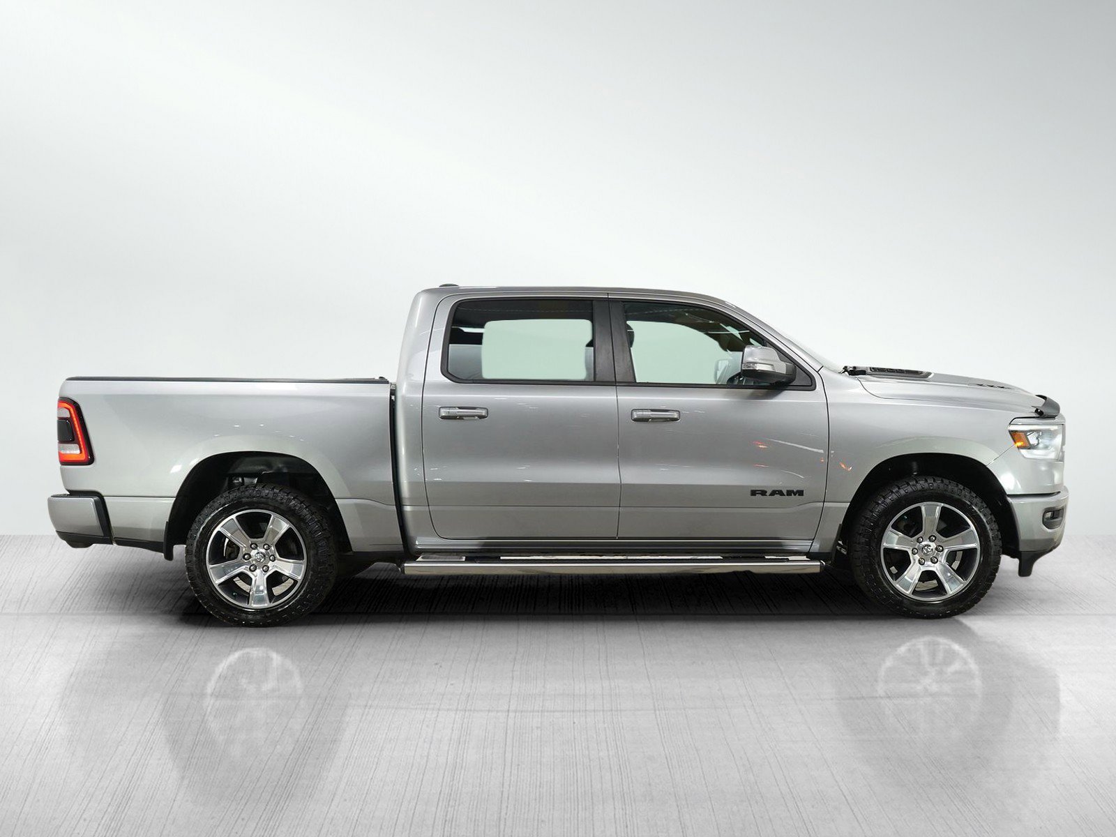 Used 2019 RAM 1500 Sport w/ Bed Utility Group AWD/4WD image 6