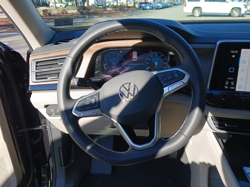 New 2026 Volkswagen Atlas SE image 14