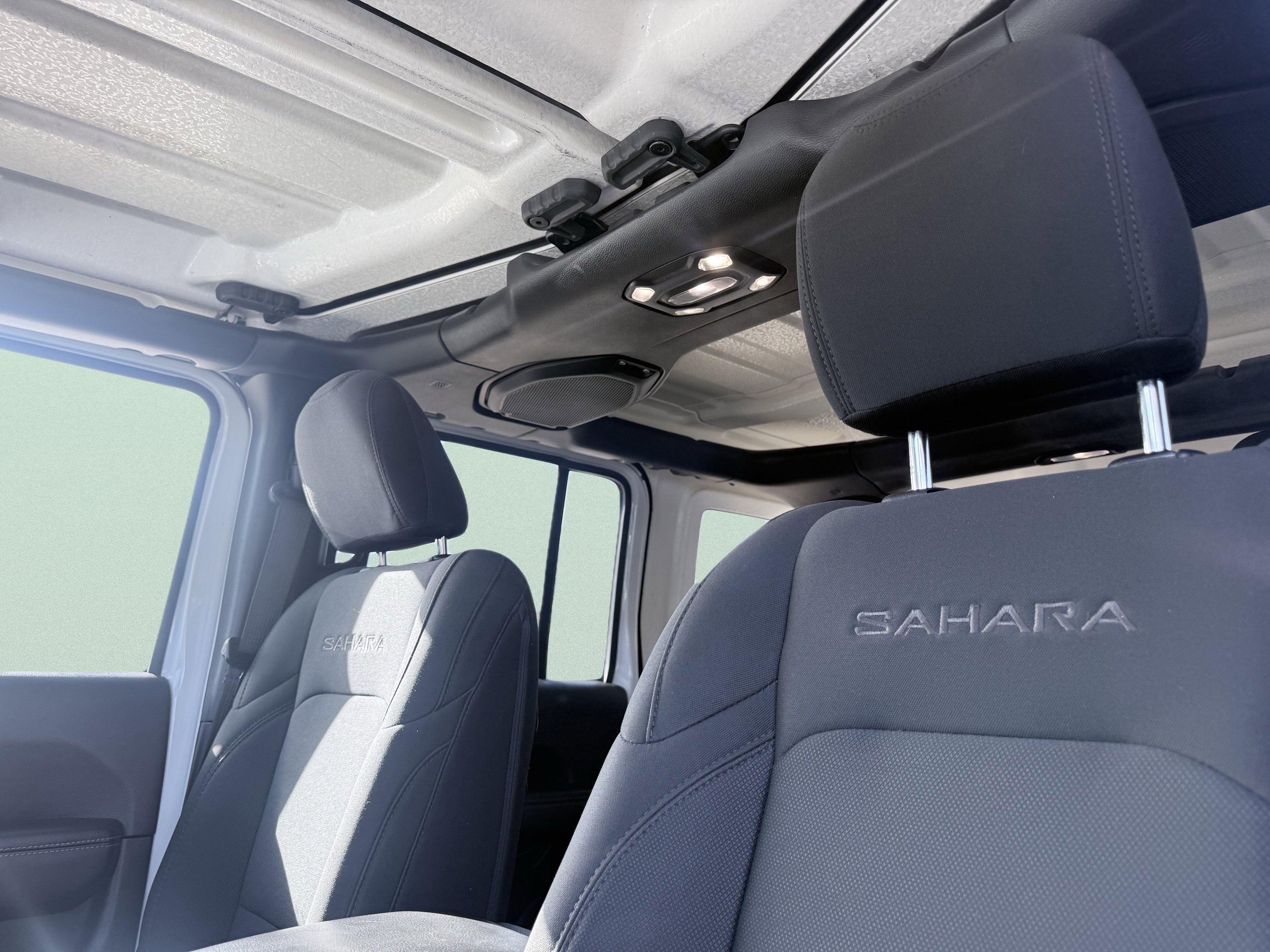 Used 2021 Jeep Wrangler Unlimited Sahara image 20