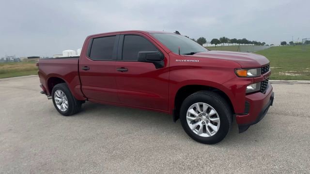 Used 2021 Chevrolet Silverado 1500 Custom RWD image 2