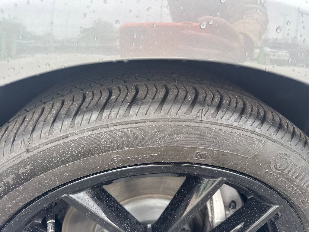 Used 2025 Ford Mustang GT Premium image 13