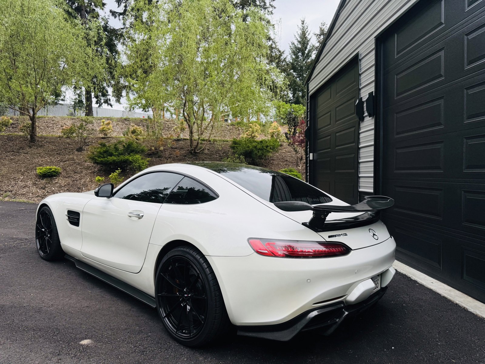 Used 2017 Mercedes-Benz AMG GT Coupe image 14