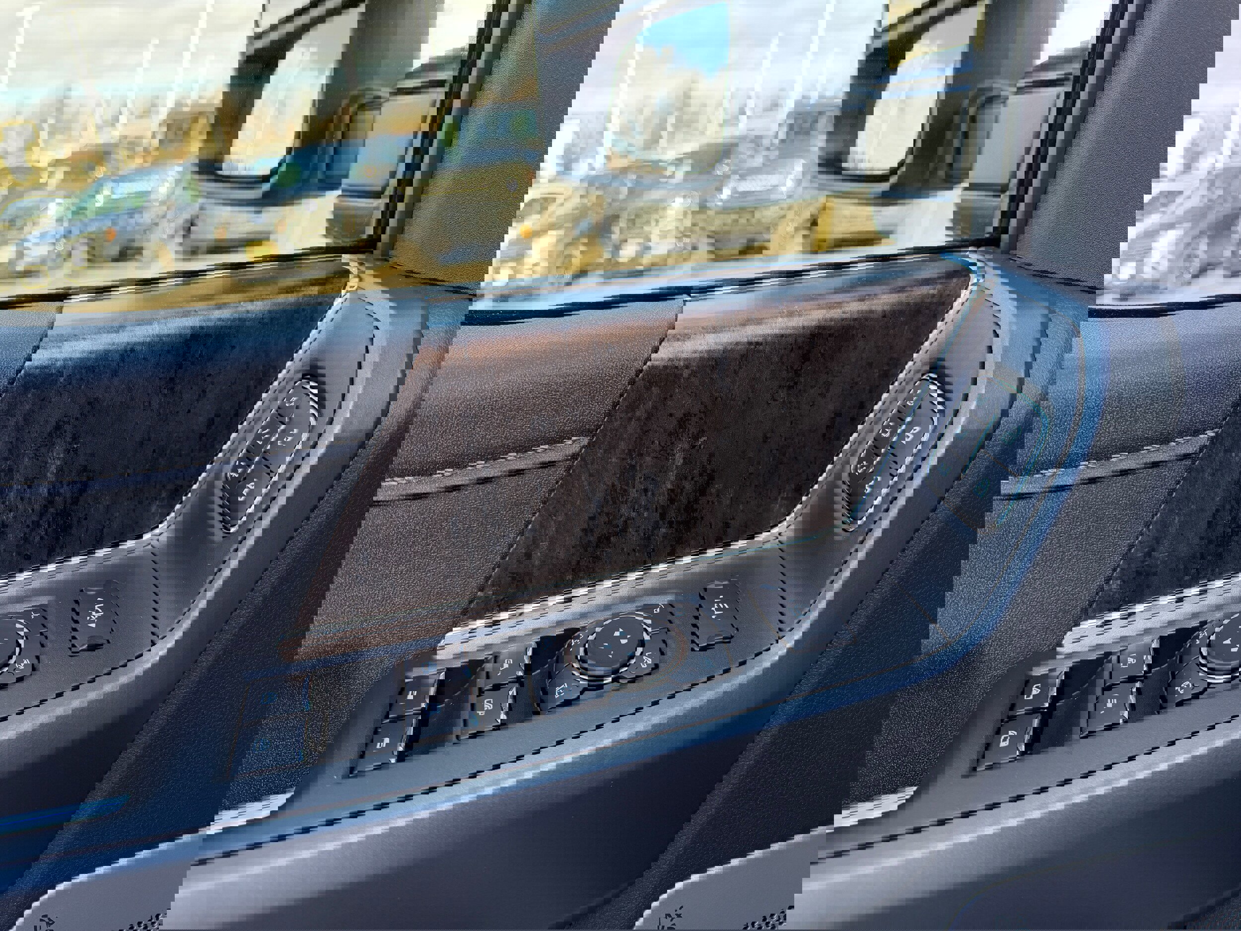 Certified 2024 Ford F350 Lariat w/ Lariat Ultimate Package image 14