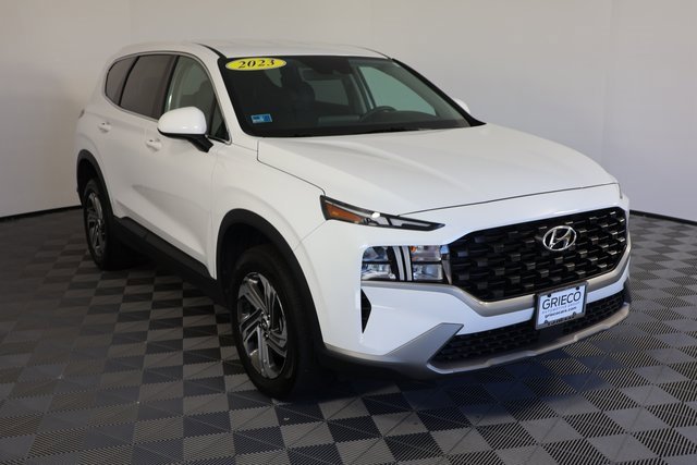 Used 2023 Hyundai Santa Fe SE