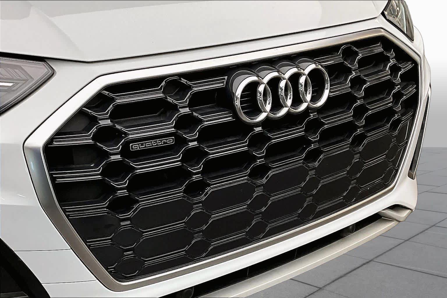 Certified 2023 Audi Q5 2.0T Premium w/ Convenience Package AWD/4WD image 32