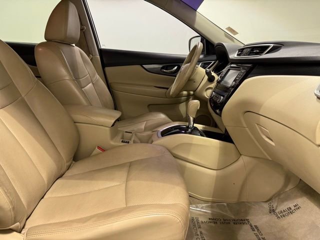 Used 2014 Nissan Rogue SL image 28