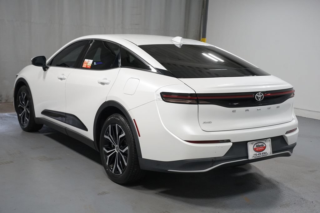 Certified 2023 Toyota Crown AWD/4WD image 6