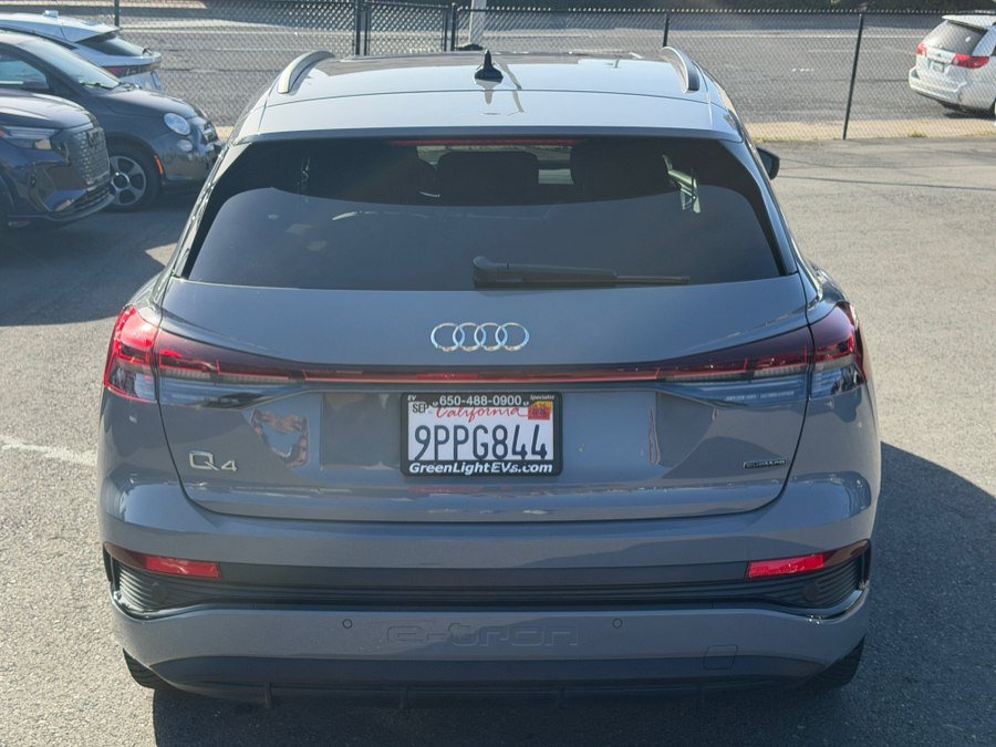 Used 2024 Audi Q4 e-tron Premium Plus w/ Premium Plus AWD/4WD image 6