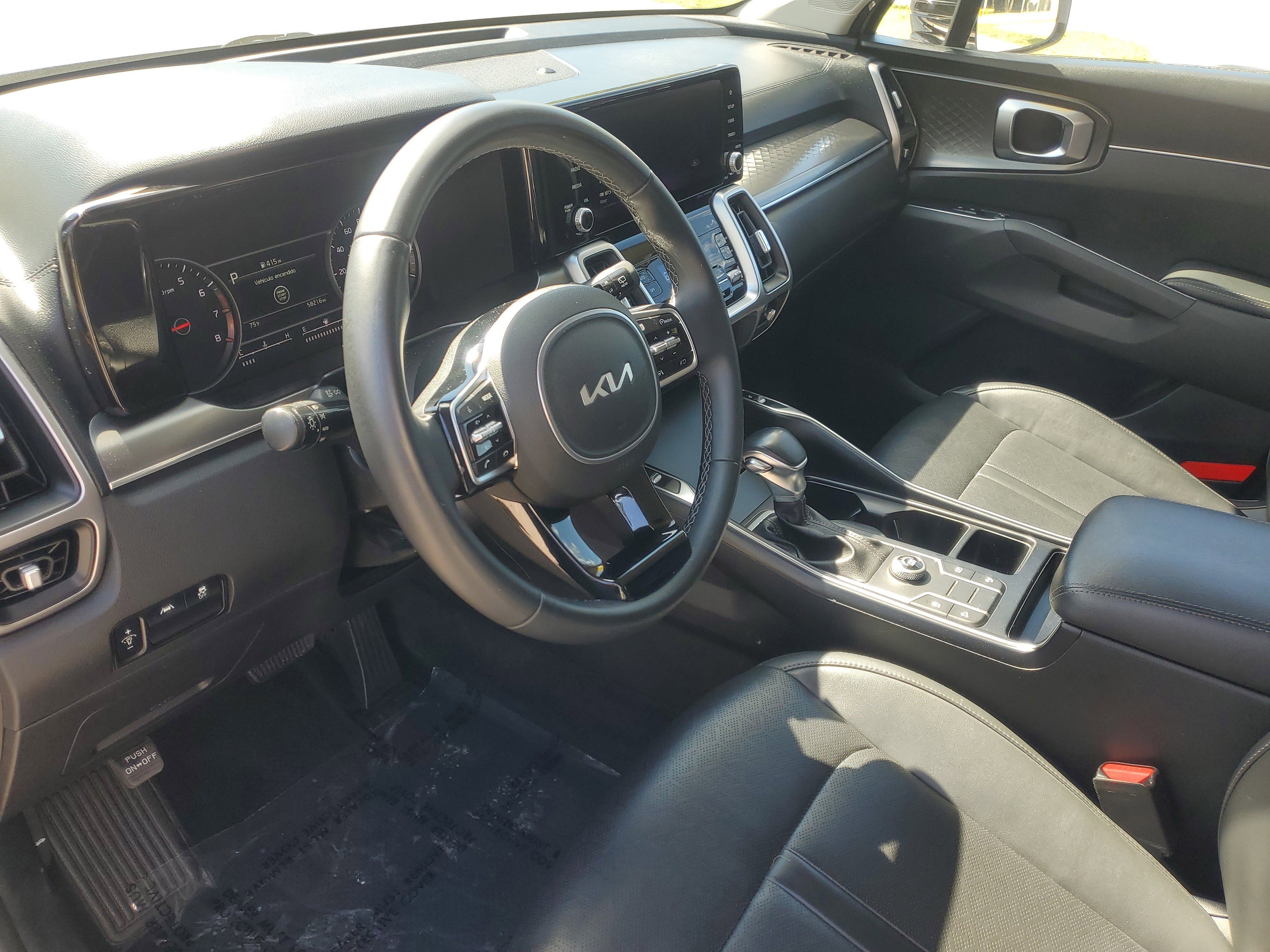 Used 2022 Kia Sorento S image 17