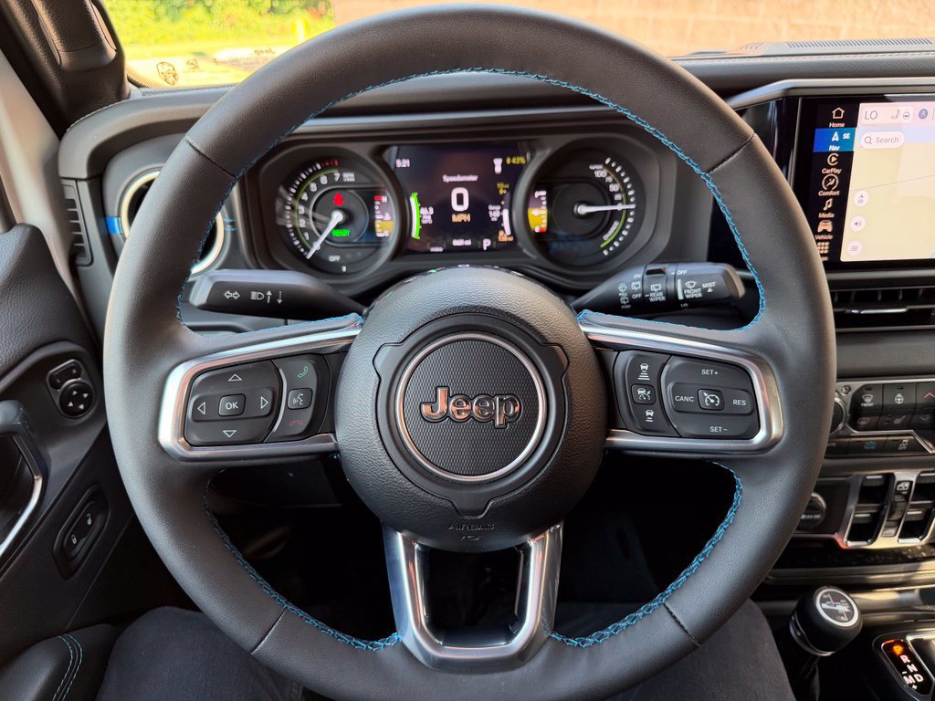 Used 2024 Jeep Wrangler High Altitude AWD/4WD image 14