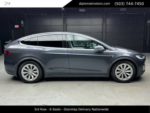 Used 2017 Tesla Model X AWD/4WD image 8