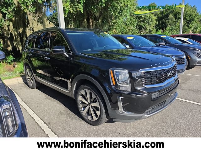 Used 2022 Kia Telluride S FWD image 1