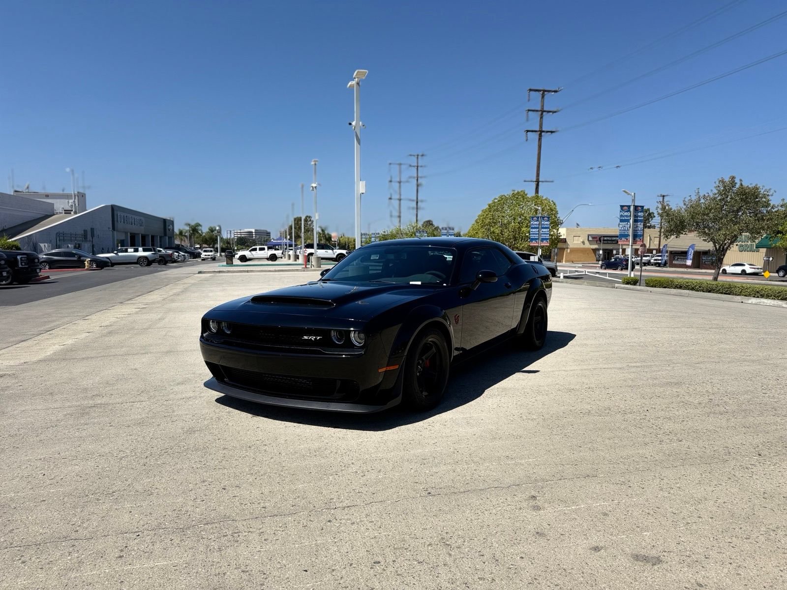 Used 2018 Dodge Challenger SRT Demon RWD image 1