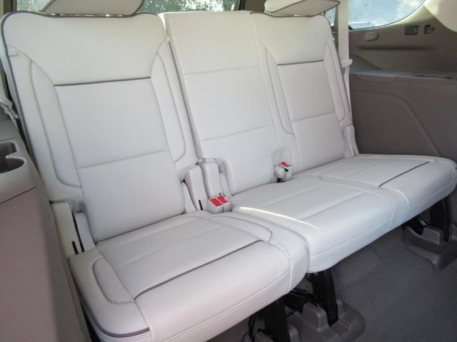Used 2024 GMC Yukon Denali w/ Denali Reserve Package AWD/4WD image 40