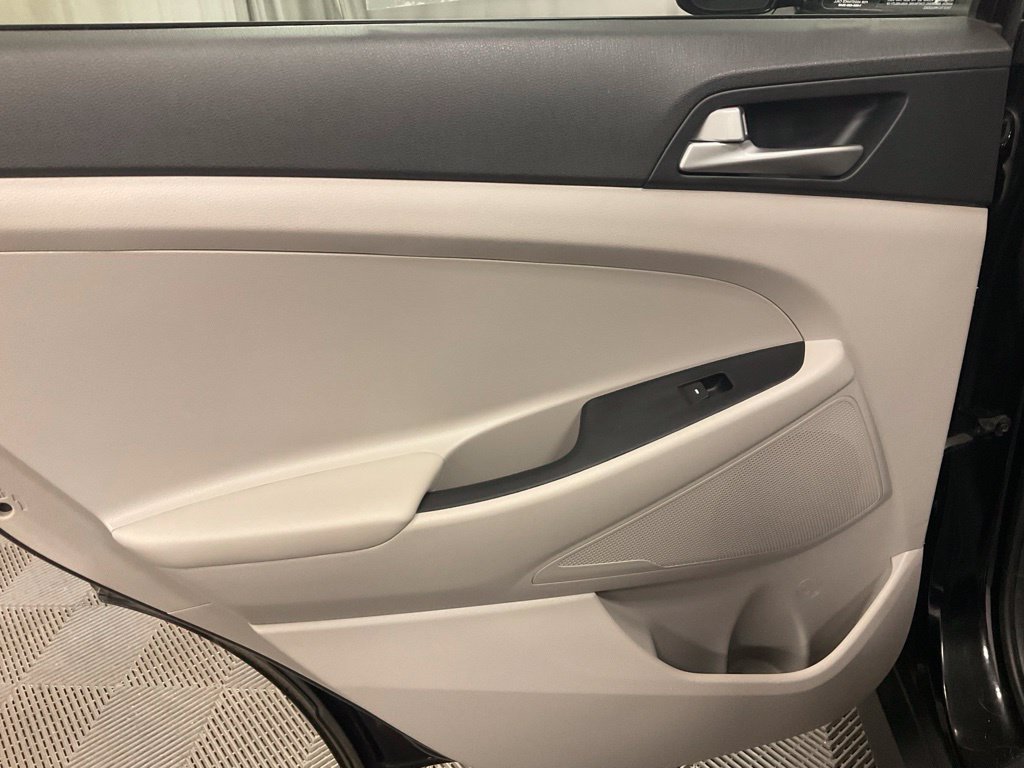 Used 2019 Hyundai Tucson Value AWD/4WD image 28