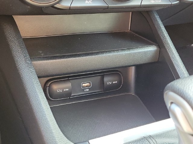 Used 2023 Kia Forte LXS w/ LXS Technology Package FWD image 13