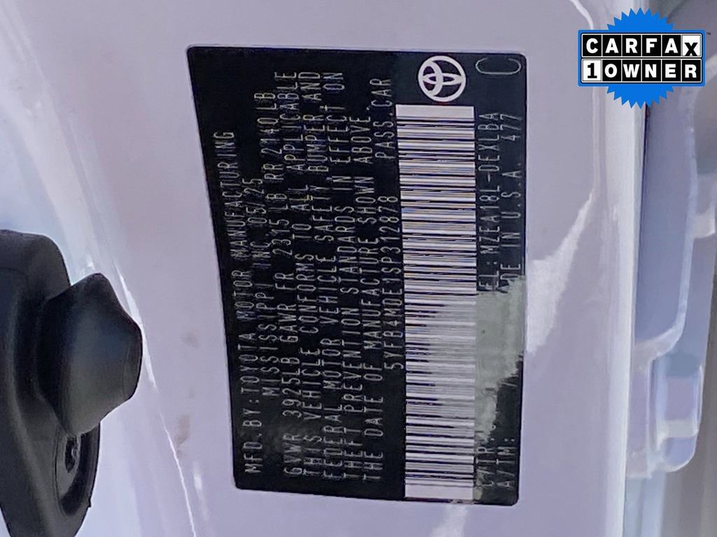 Certified 2025 Toyota Corolla LE image 35