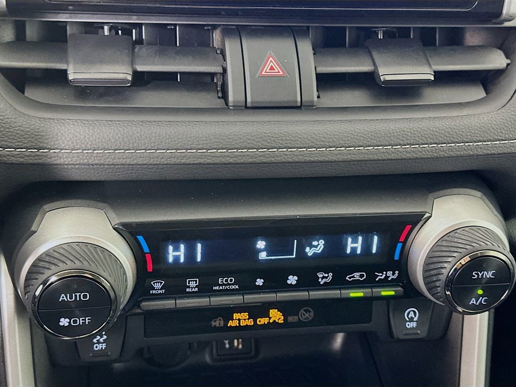 Used 2024 Toyota RAV4 XLE image 16