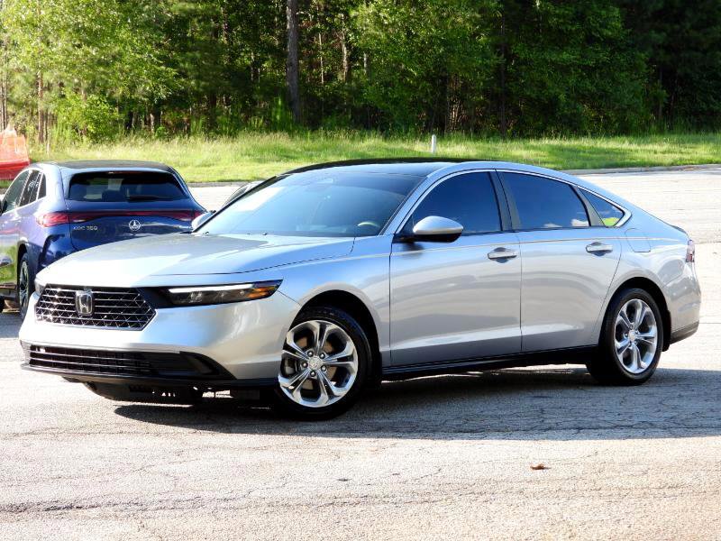 Used 2023 Honda Accord LX image 2