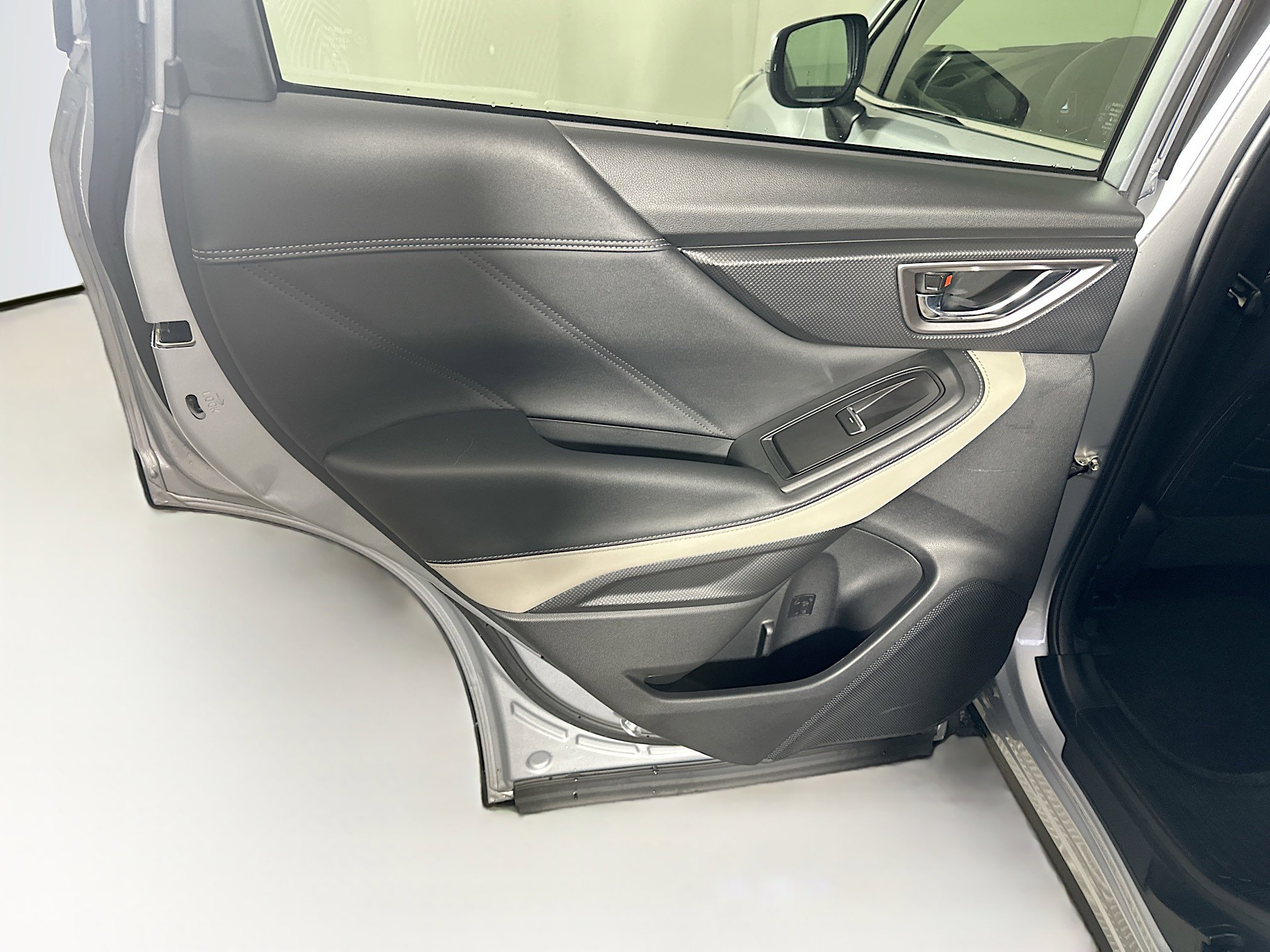 Used 2024 Subaru Forester Limited image 26