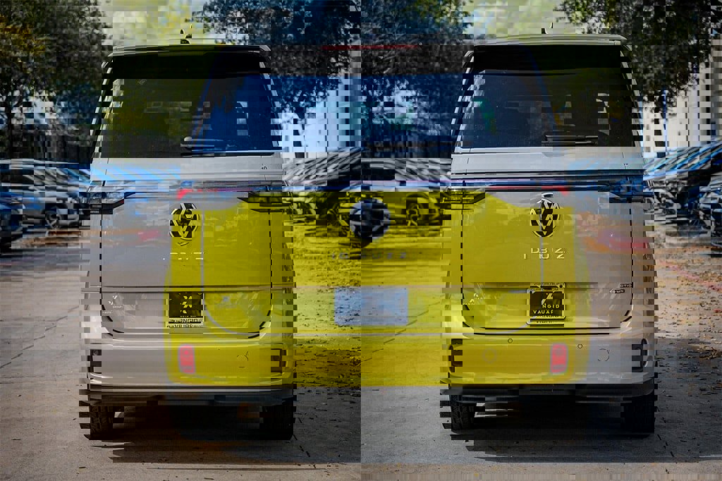 New 2025 Volkswagen ID. Buzz Pro S Plus image 6