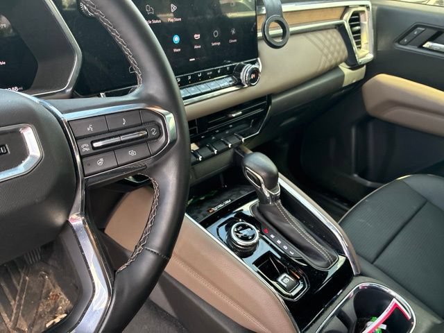 Used 2024 GMC Canyon Denali AWD/4WD image 32