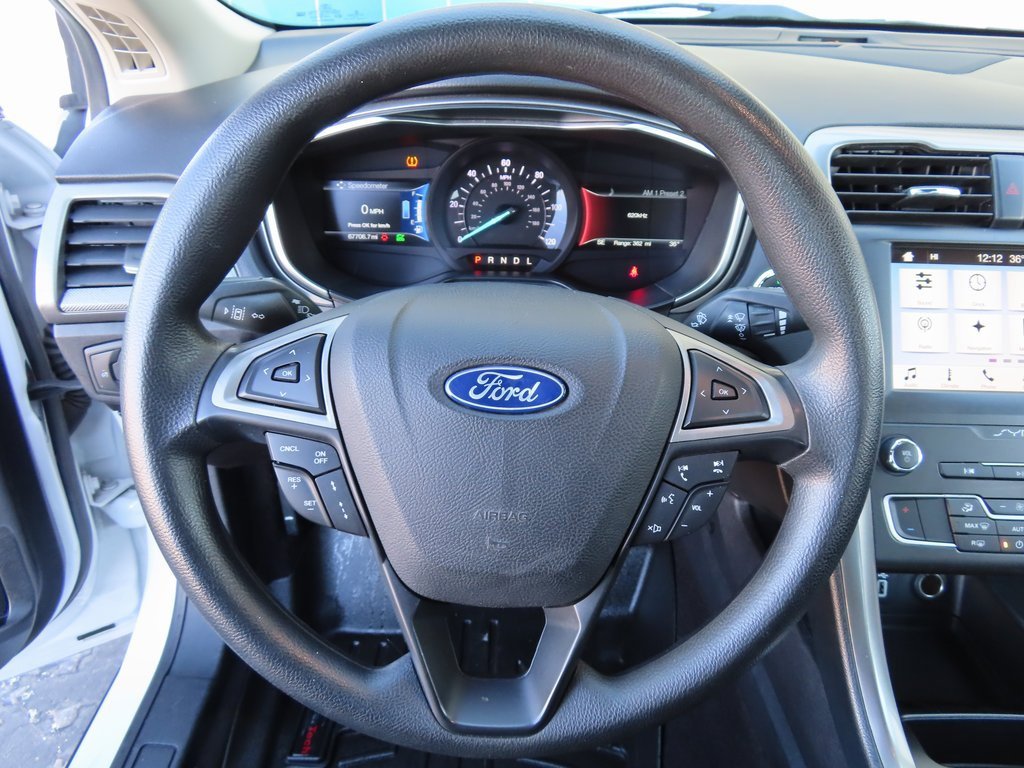 Used 2019 Ford Fusion SE image 14