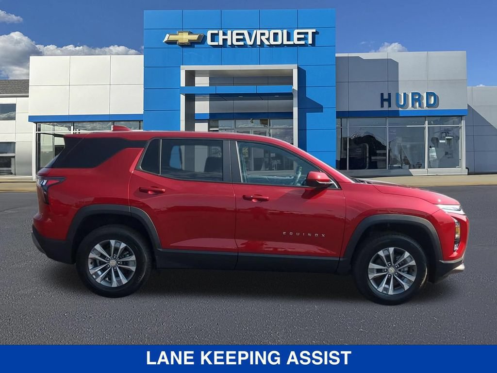 New 2026 Chevrolet Equinox LT w/ Convenience Package II AWD/4WD image 3