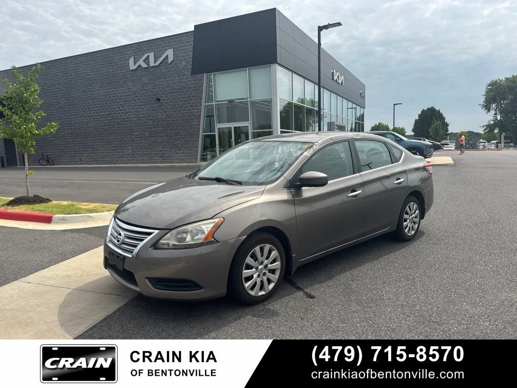 Used 2015 Nissan Sentra SV FWD image 1