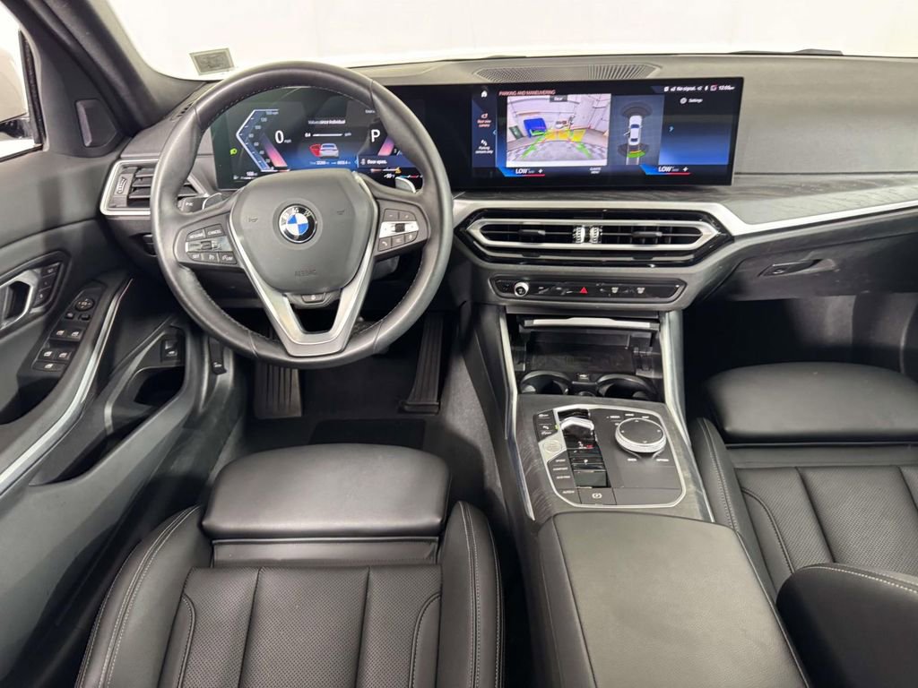 Used 2023 BMW 330i xDrive Sedan w/ Convenience Package AWD/4WD image 5