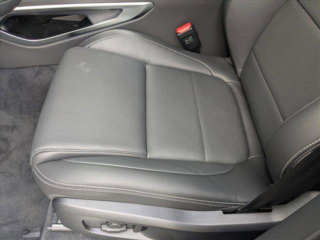 New 2026 Jaguar F-PACE R-Dynamic S image 4