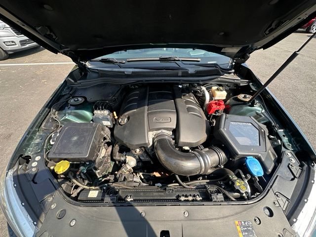Used 2016 Chevrolet SS RWD image 14