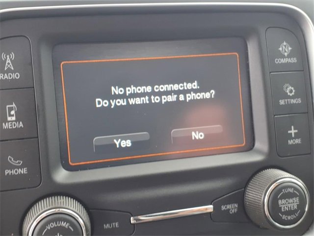 Used 2024 RAM 1500 Classic SLT image 9