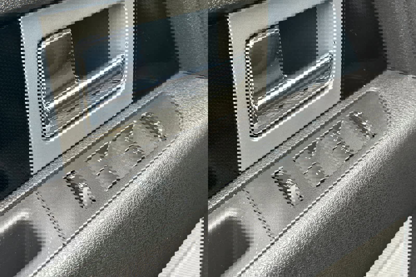 Used 2012 Ford F150 FX4 w/ Max Trailer Tow Pkg image 13