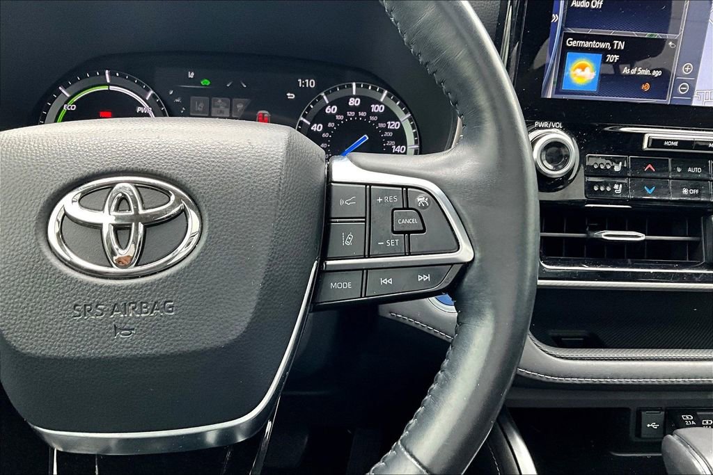 Used 2021 Toyota Highlander Platinum AWD/4WD image 11