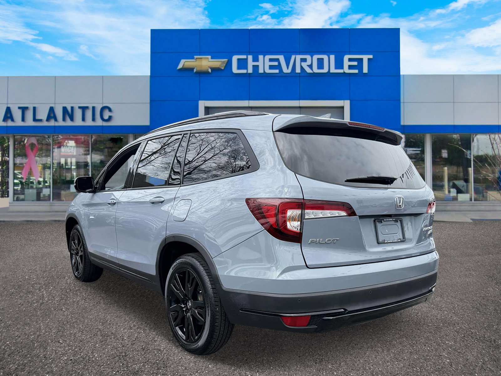 Used 2022 Honda Pilot Black Edition image 2